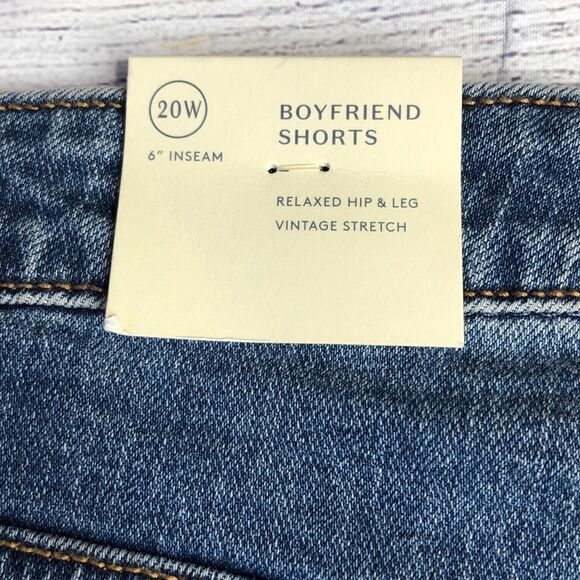 Universal Thread High Rise Boyfriend Jean Shorts Size 20W NWT - Picture 6 of 9